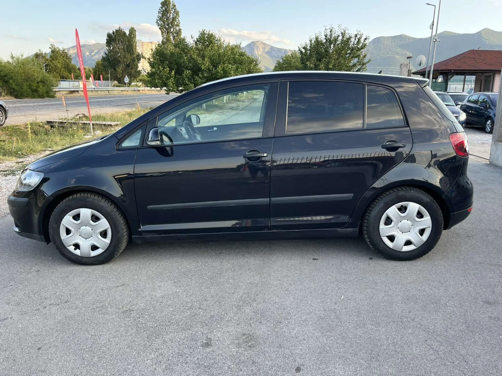 VW Golf Plus 1.4I 75кс EURO 4 КЛИМАТИК  - изображение 6