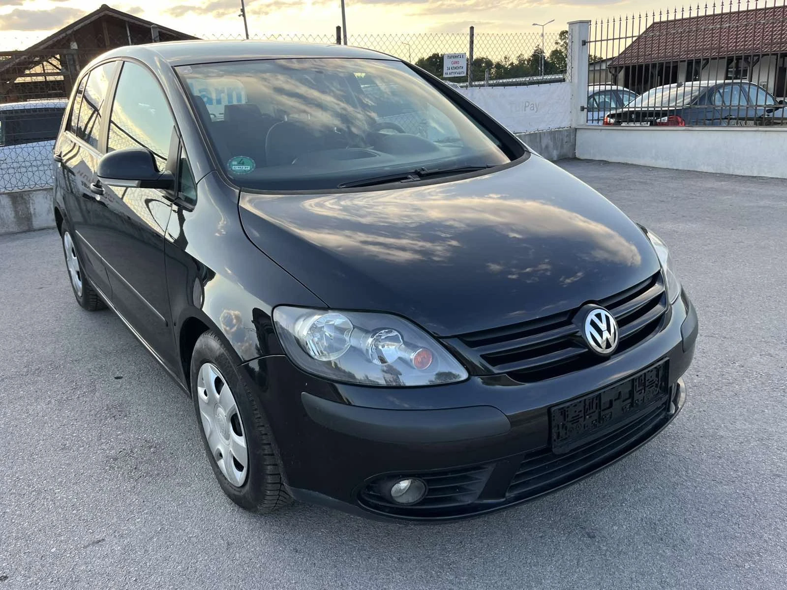 VW Golf Plus 1.4I 75кс EURO 4 КЛИМАТИК  - изображение 3