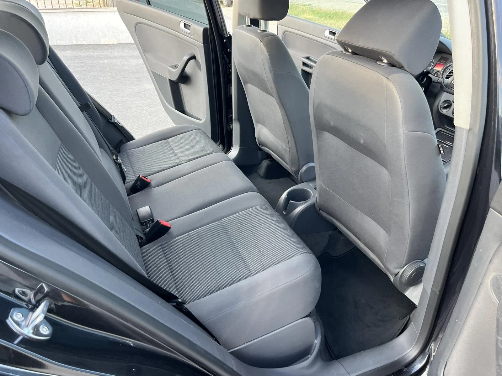 VW Golf Plus 1.4I 75кс EURO 4 КЛИМАТИК  - изображение 10
