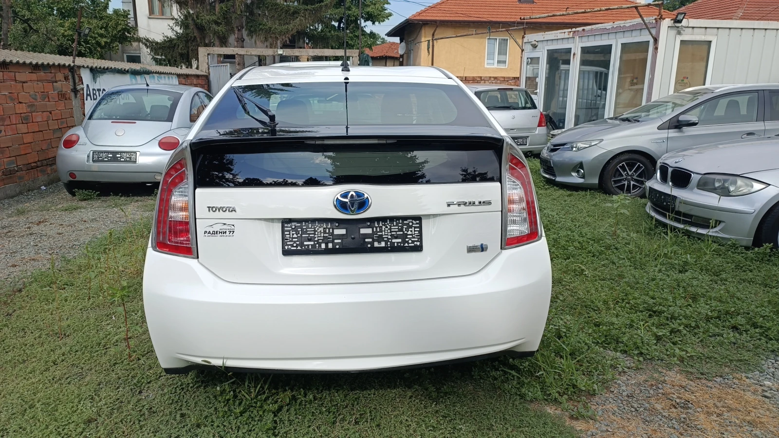 Toyota Prius 1.8 ХИБРИД !!! EURO 5 b !!! ПЕРФЕКТРНА !!! - изображение 6