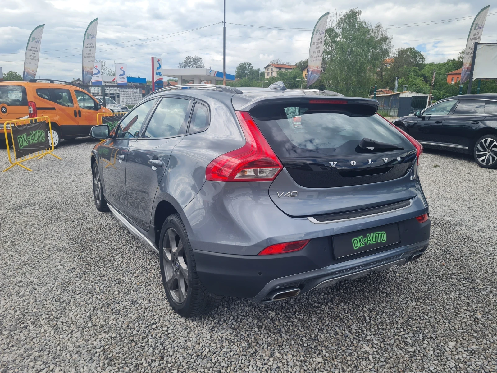 Volvo V40 Cross Country 2.0D4!!190hp!!8Speed!!AUTOMATIC!!PANORAMA!!132000к - изображение 4