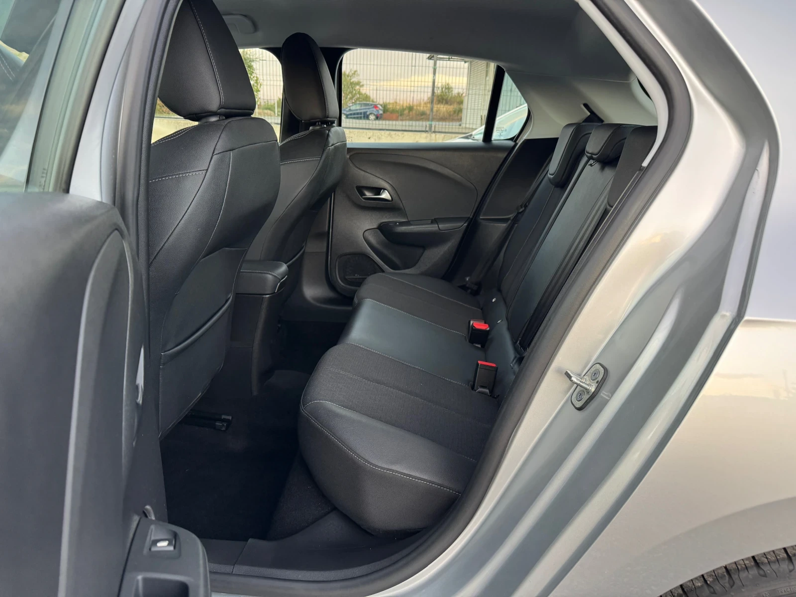 Opel Corsa 1.5d Full! Digital cockpit!! LED!! Camera 360* !! | Mobile.bg   15