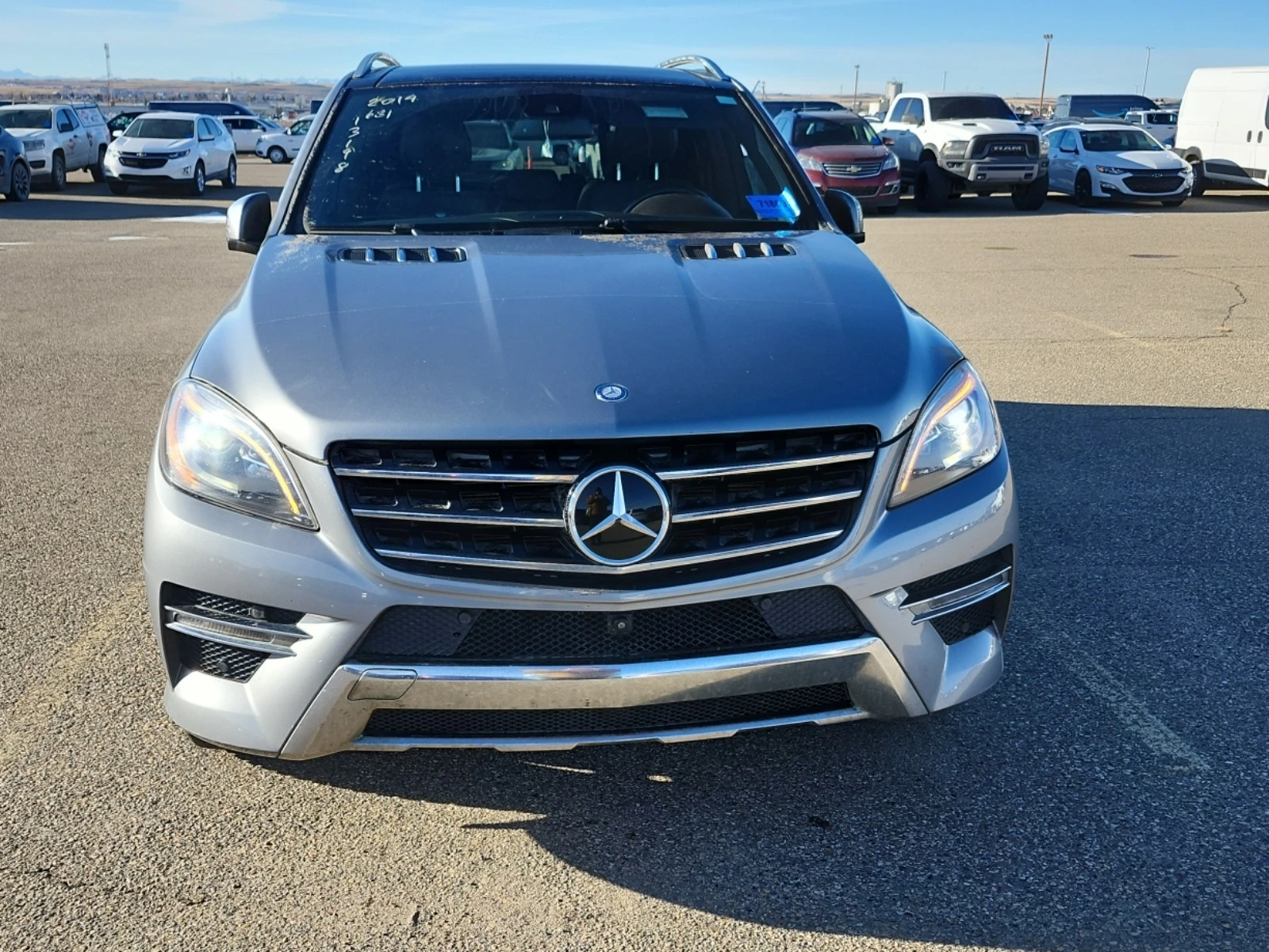 Mercedes-Benz ML 550 AMG PACK* * DESIGNO* * CARFAX* * АВТО КРЕДИТ* *  - изображение 3