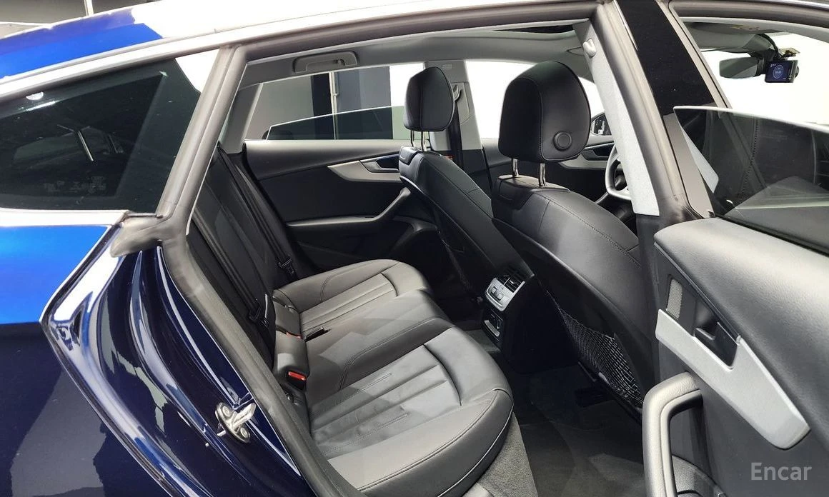 Audi A5, снимка 12 - Автомобили и джипове - 54054895