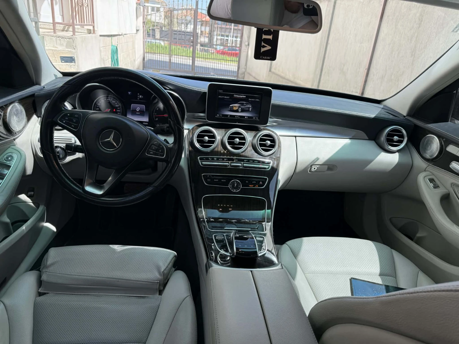 Mercedes-Benz C 300 Burmester, 4matic, снимка 9 - Автомобили и джипове - 54230888