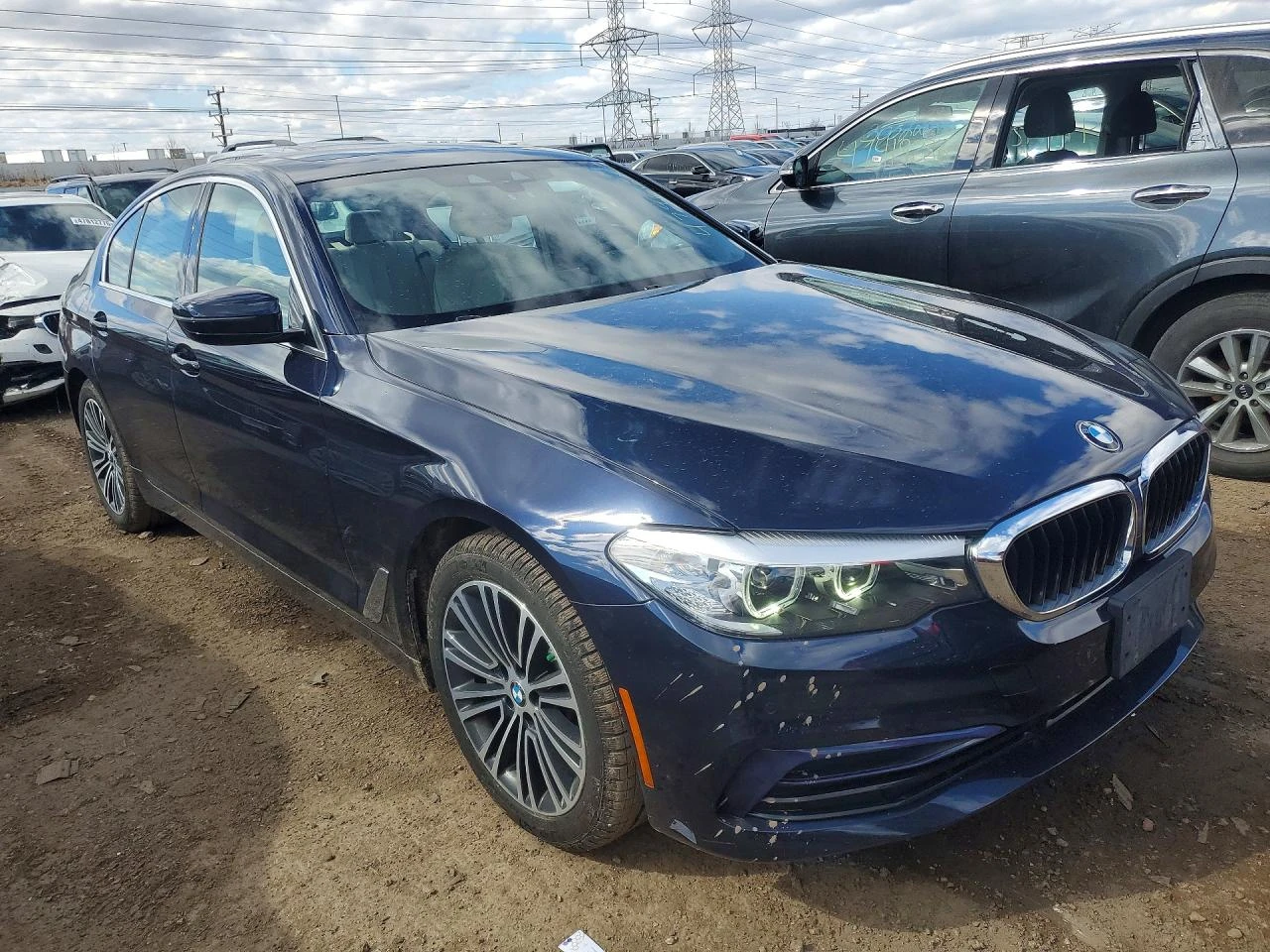 BMW 530 Xi* B48* Панорама* Бяла кожа, снимка 3 - Автомобили и джипове - 54368391