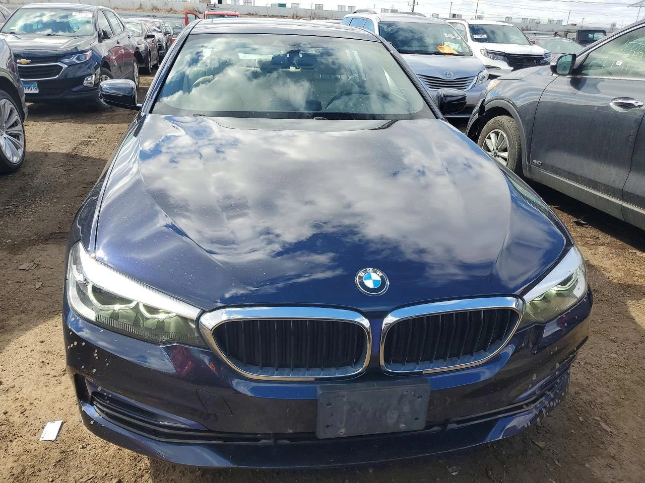 BMW 530 Xi* B48* Панорама* Бяла кожа, снимка 2 - Автомобили и джипове - 54368391