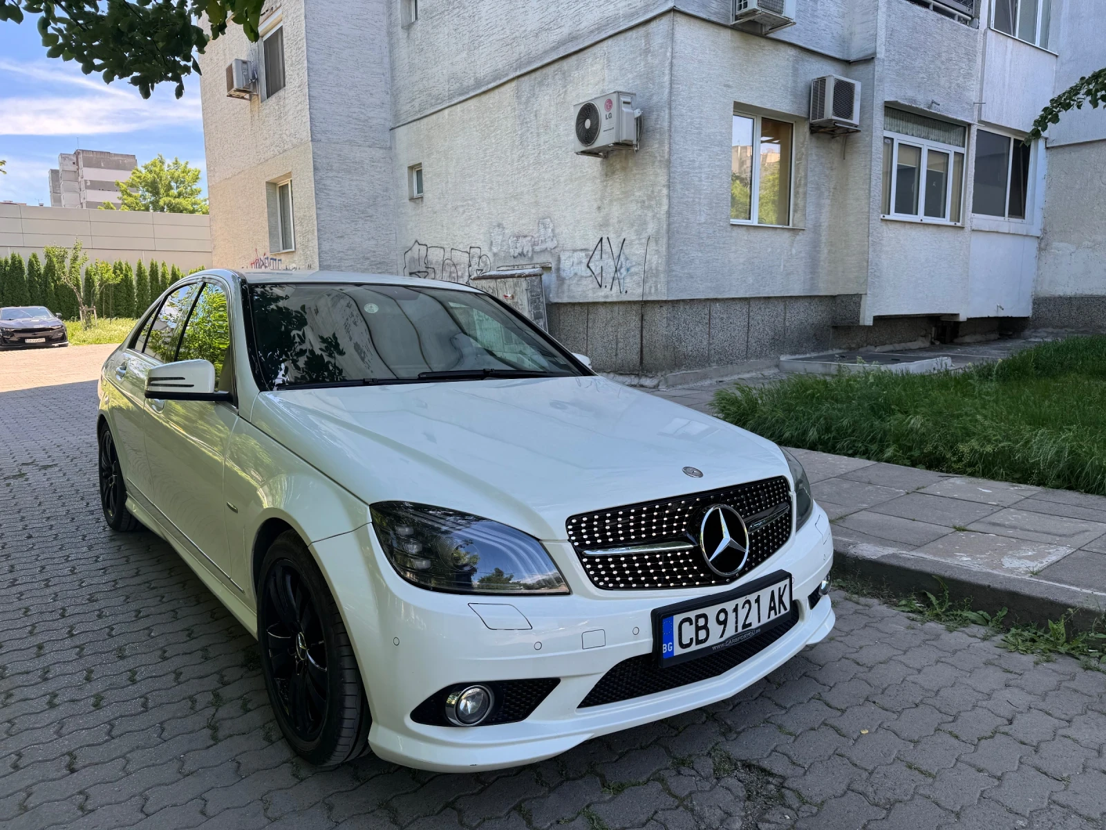 Mercedes-Benz C 180, снимка 3 - Автомобили и джипове - 54719367