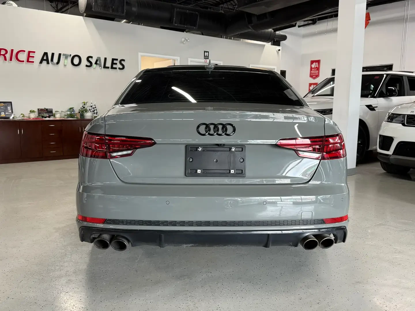 Audi S4 Technik* Carbon* Nardo Grey* Без инциденти, снимка 4 - Автомобили и джипове - 55199931