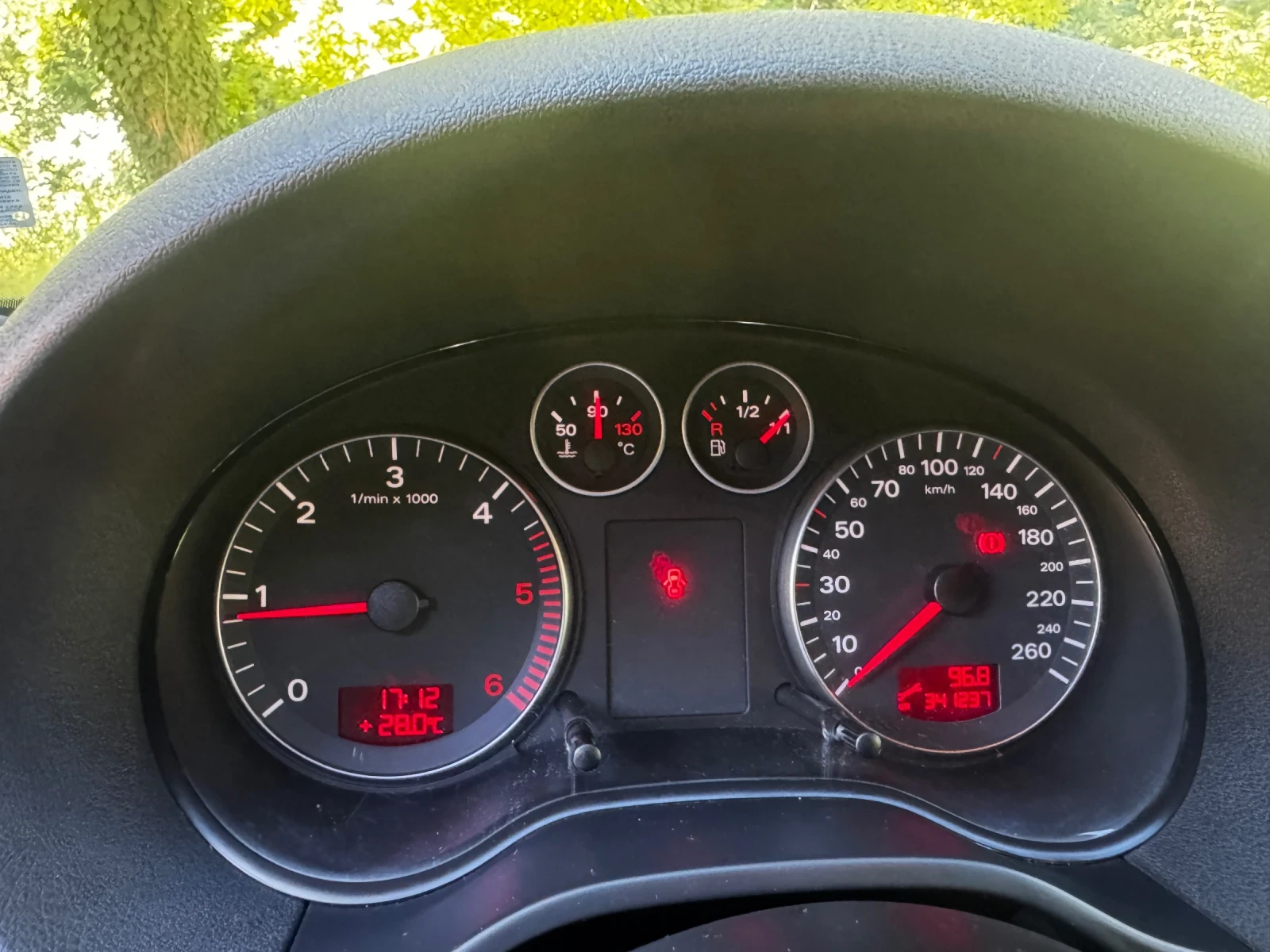 Audi A3 Sportsback 6ск., снимка 11 - Автомобили и джипове - 55514312