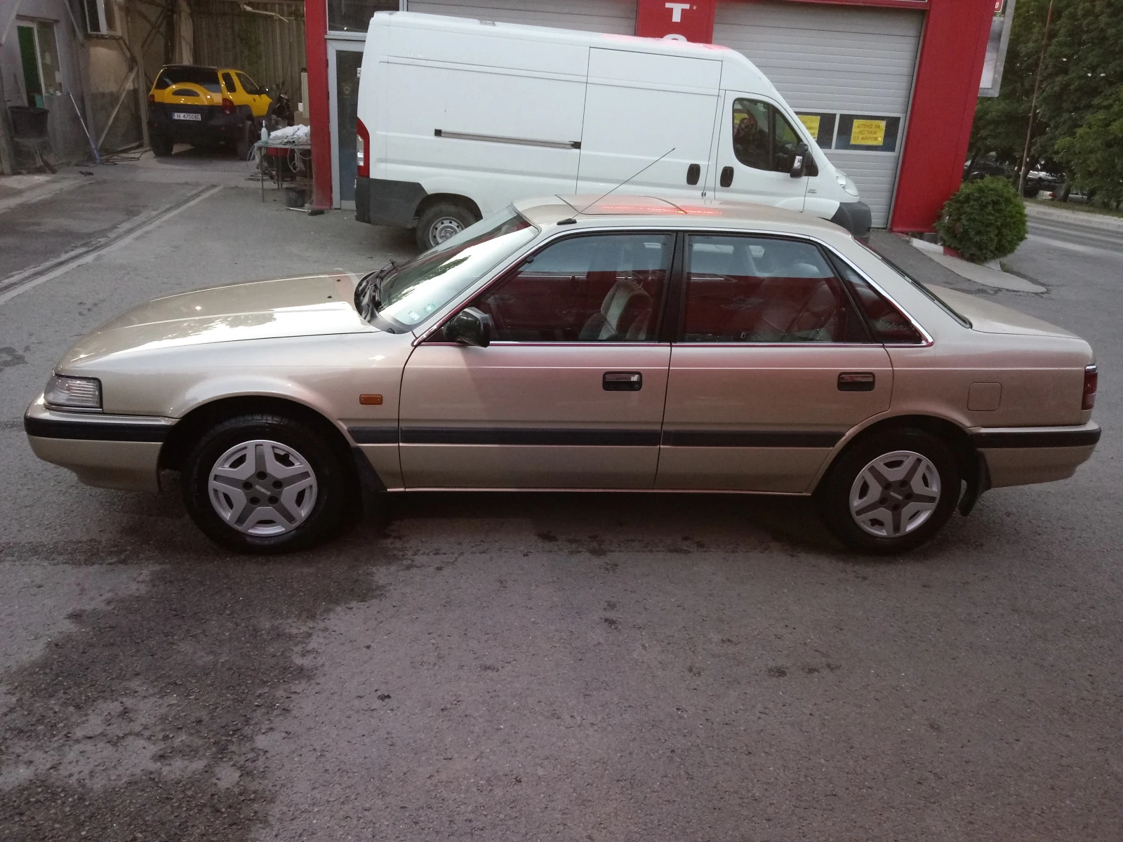 Mazda 626 GLX, снимка 12 - Автомобили и джипове - 55567039