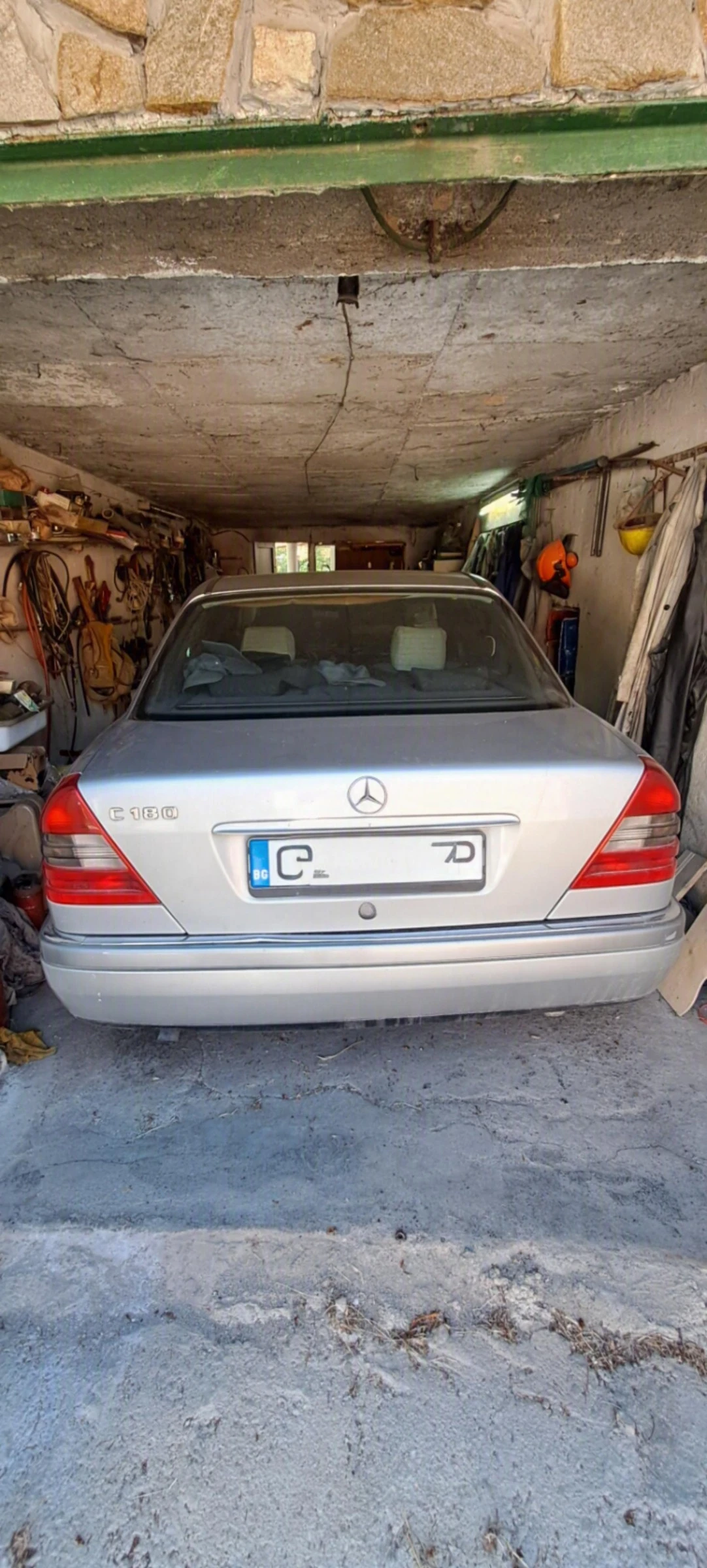 Mercedes-Benz C 180, снимка 3 - Автомобили и джипове - 55739221