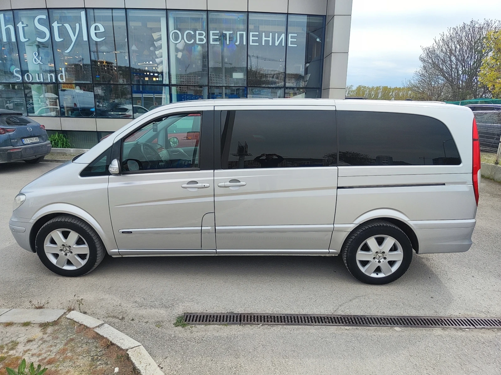 Mercedes-Benz Viano, снимка 3 - Автомобили и джипове - 55864675