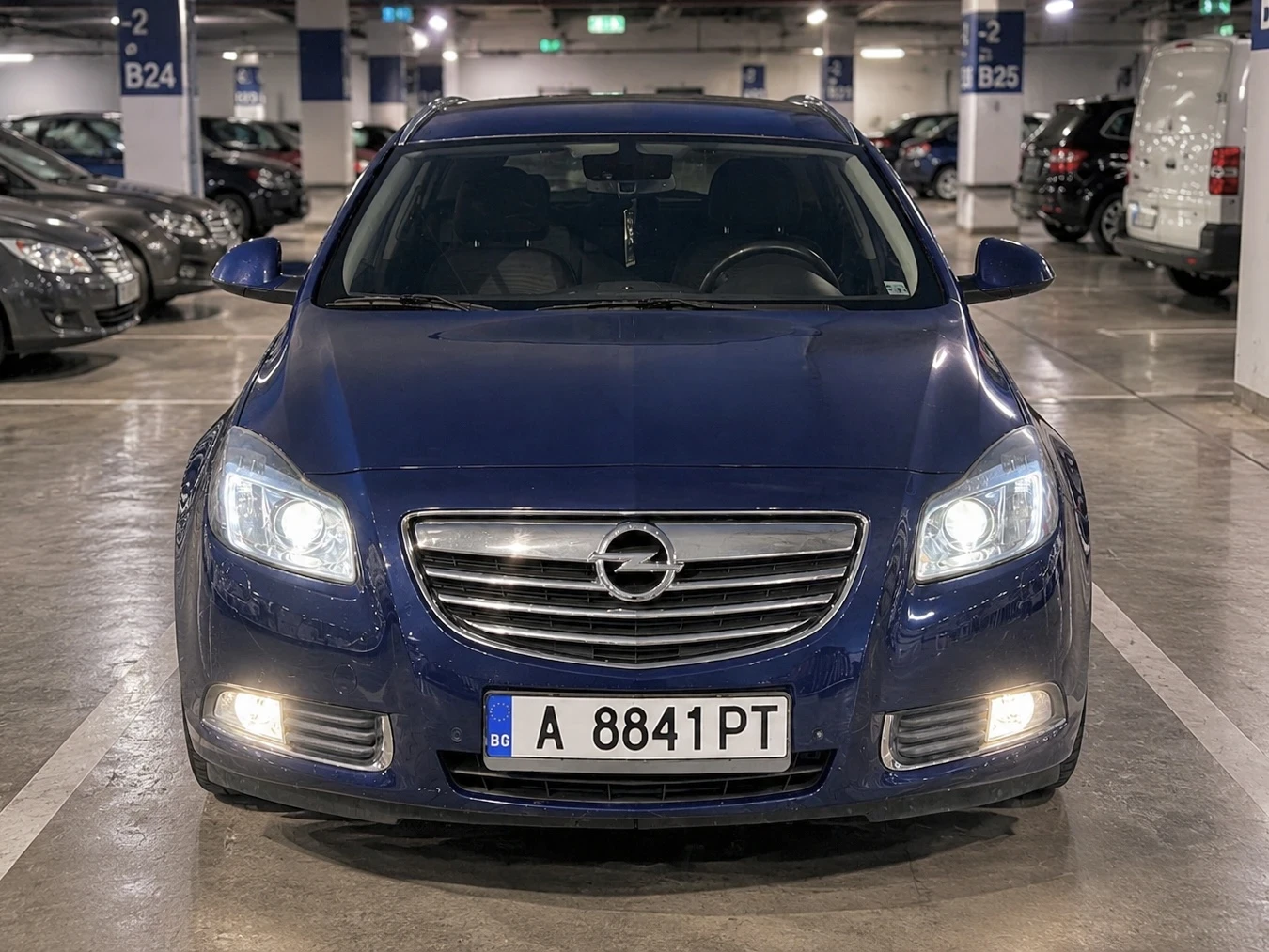 Opel Insignia 2.0 CDTl 2014г, снимка 3 - Автомобили и джипове - 55879644