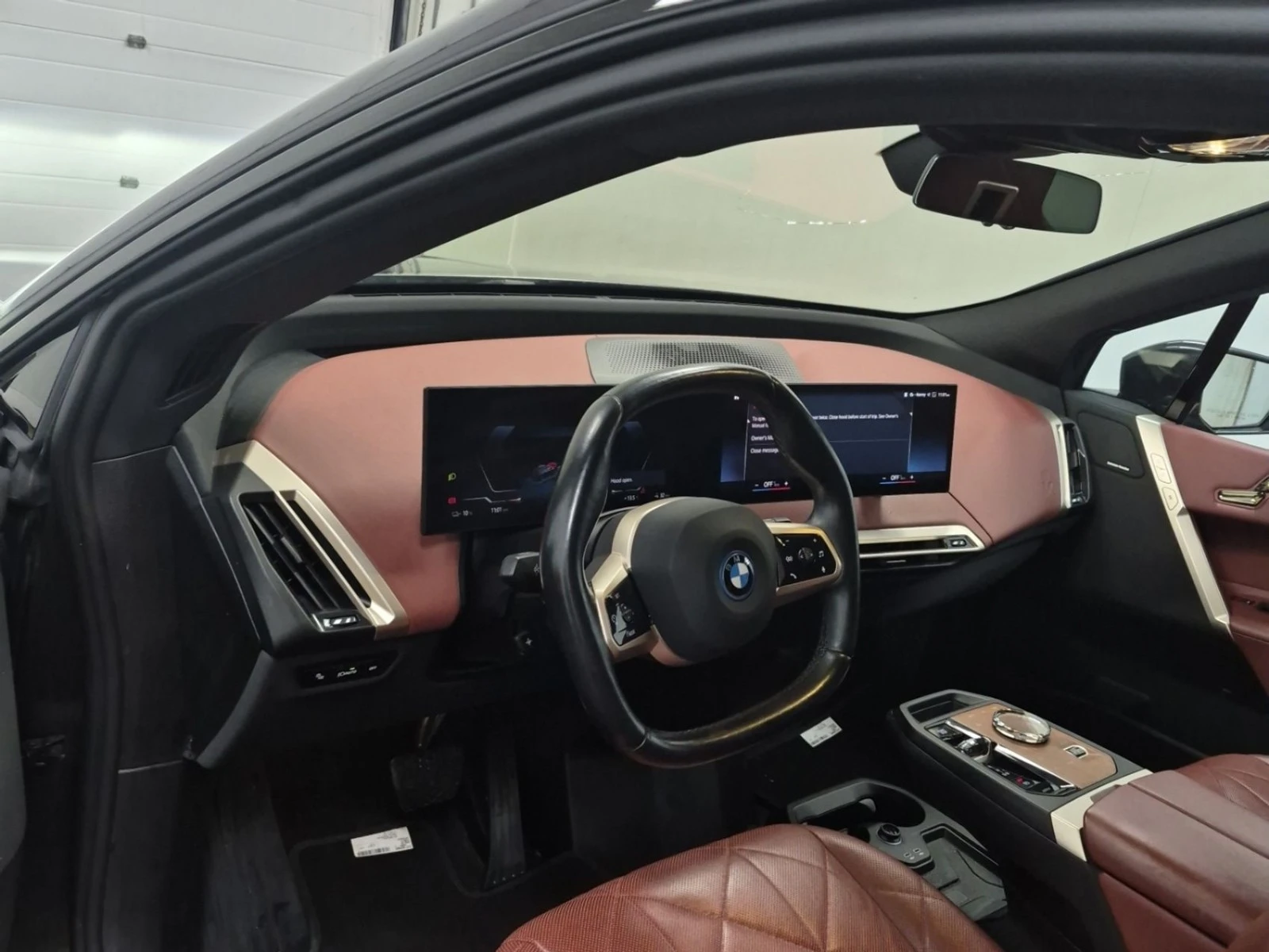 BMW iX XDRIVE40 | Mobile.bg � ����������� 12