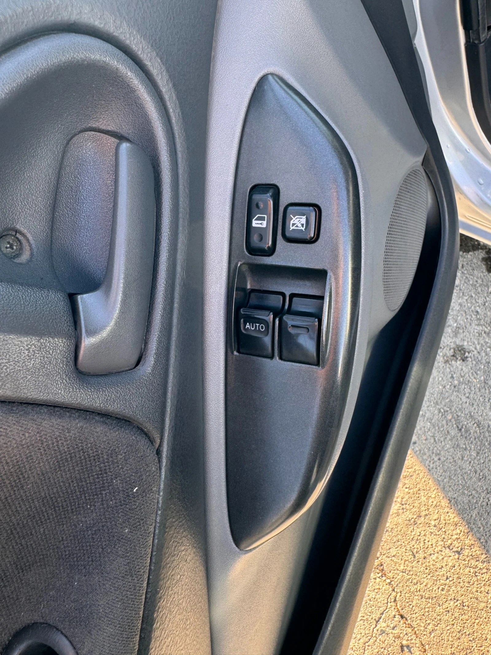 Toyota Yaris, снимка 8 - Автомобили и джипове - 56600190