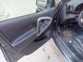 Toyota Rav4 2, 2 D4D, снимка 13