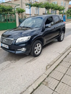 Toyota Rav4 2.2 D4D ШЕСТ СКРОСТИ, снимка 3