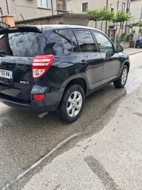 Toyota Rav4 2.2 D4D ШЕСТ СКРОСТИ, снимка 8