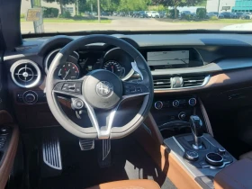 Alfa Romeo Stelvio * Awd Ti Sport * CARFAX * , снимка 6