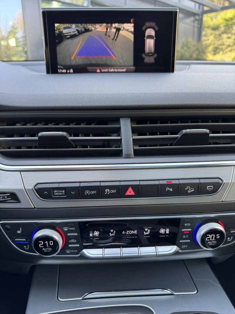 Audi Q7, снимка 16 - Автомобили и джипове - 50105687