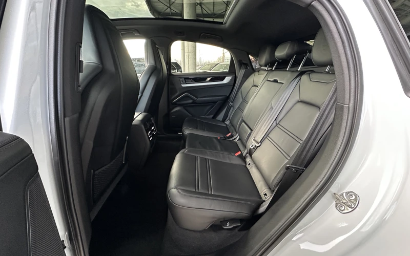 Porsche Cayenne E-Hybrid Coupe, снимка 7 - Автомобили и джипове - 53024531