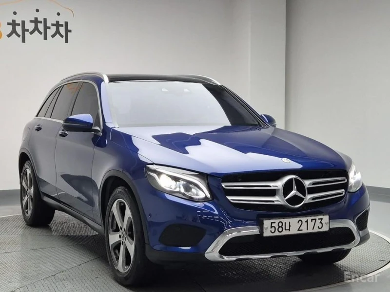 Mercedes-Benz GLC 220, снимка 4 - Автомобили и джипове - 53205378
