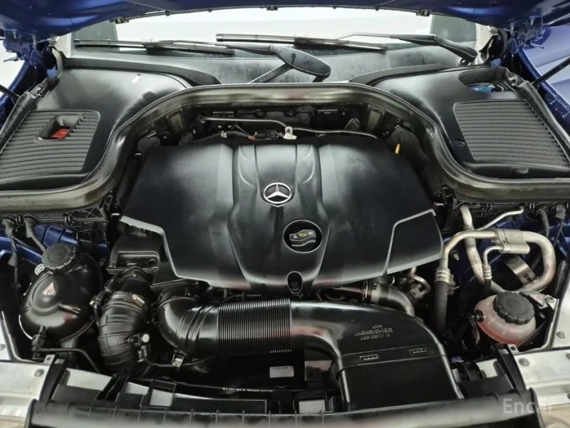 Mercedes-Benz GLC 220, снимка 5 - Автомобили и джипове - 53205378