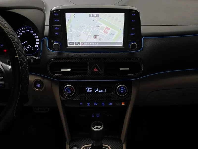 Hyundai Kona 1.6, снимка 13 - Автомобили и джипове - 54627122