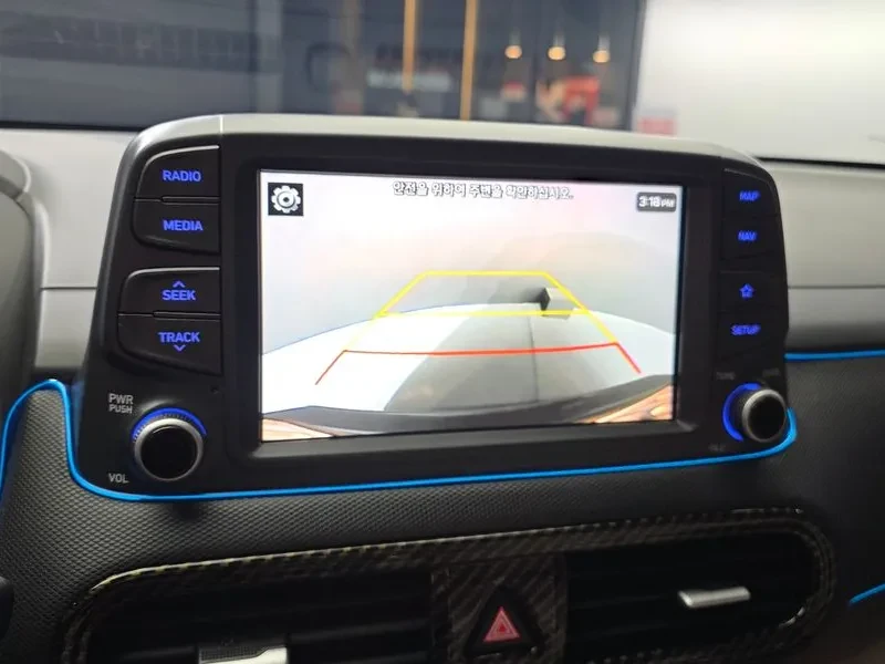Hyundai Kona 1.6, снимка 15 - Автомобили и джипове - 54627122