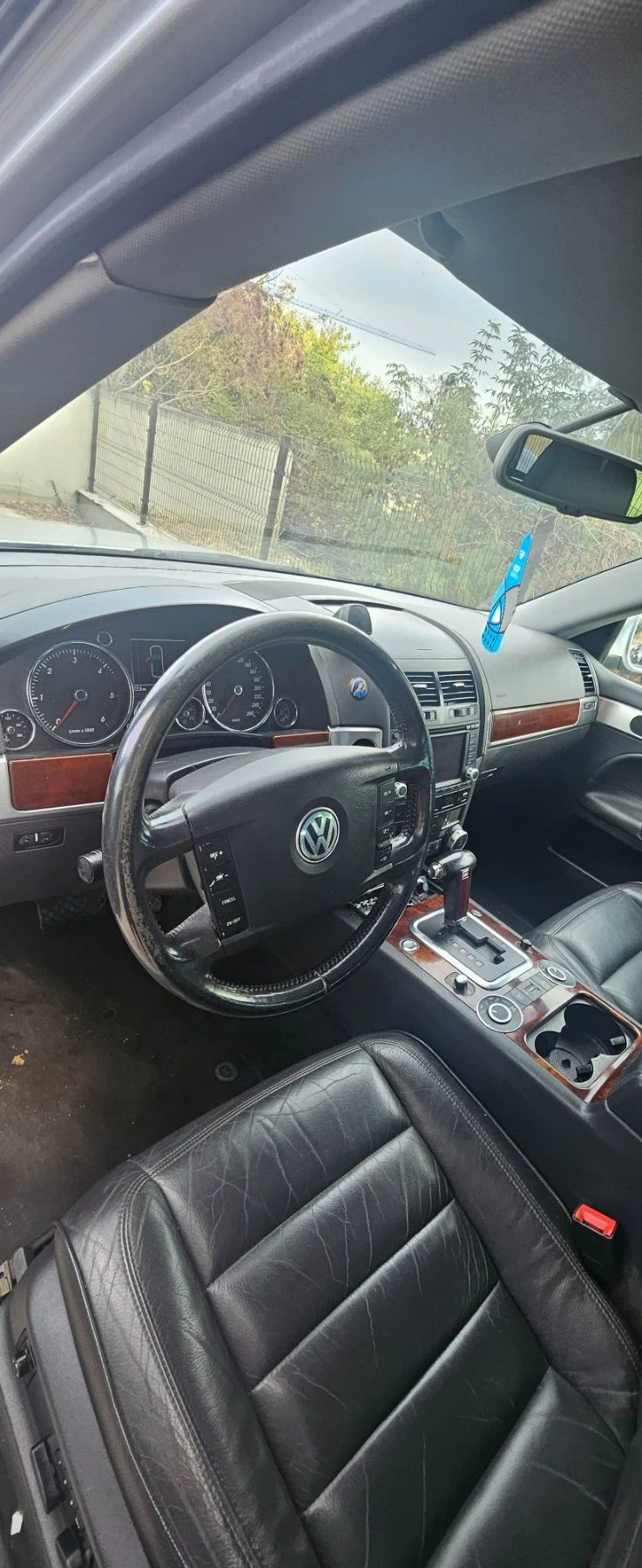 VW Touareg Vw, снимка 13 - Автомобили и джипове - 56551563