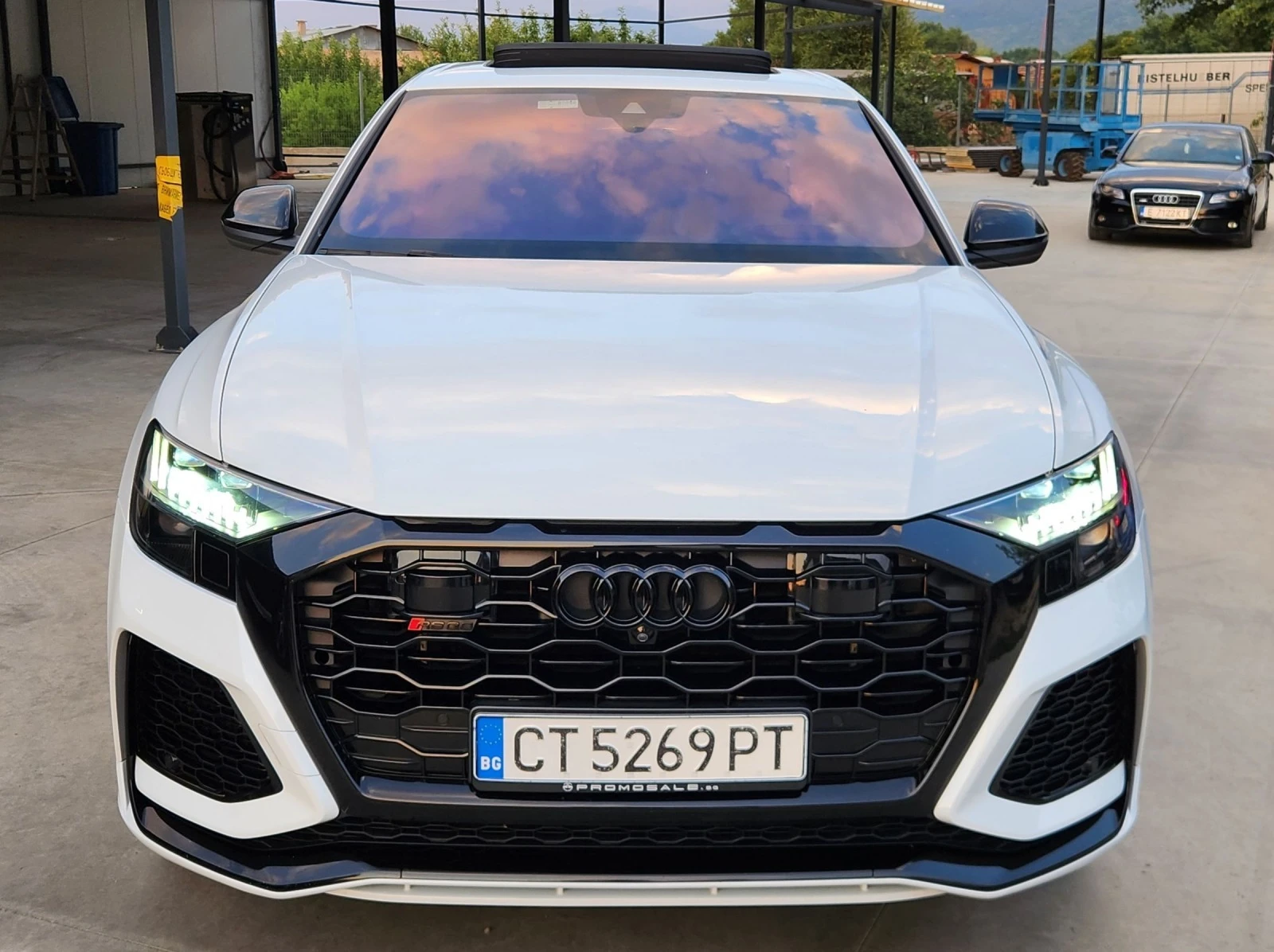 Audi RSQ8 Гаранционен / Всички екстри - изображение 2