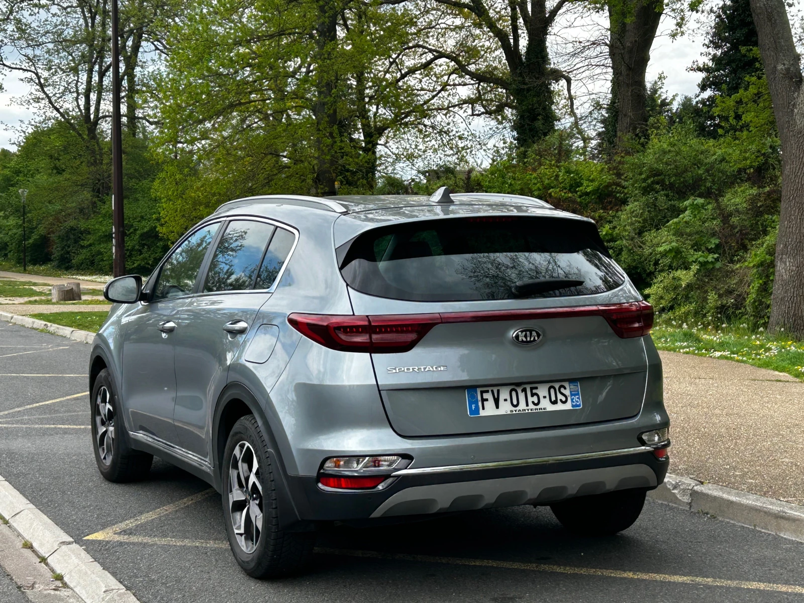 Kia Sportage 1.6CRDI Pack Design 7DCT 136 - изображение 5