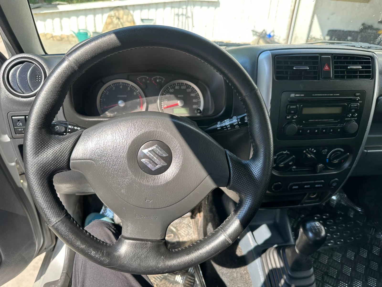 Suzuki Jimny 1.3i* Кожа* Климатик* Facelift*  - изображение 6