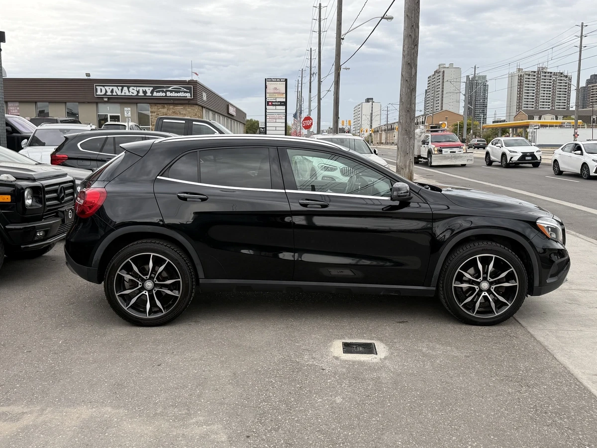Mercedes-Benz GLA 250 AMG* HARMAN KARDON* ПАНОРАМА* ПАМЕТ* КОЖА - изображение 5