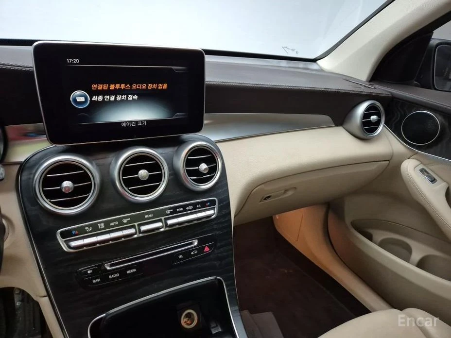 Mercedes-Benz GLC 220  - изображение 10