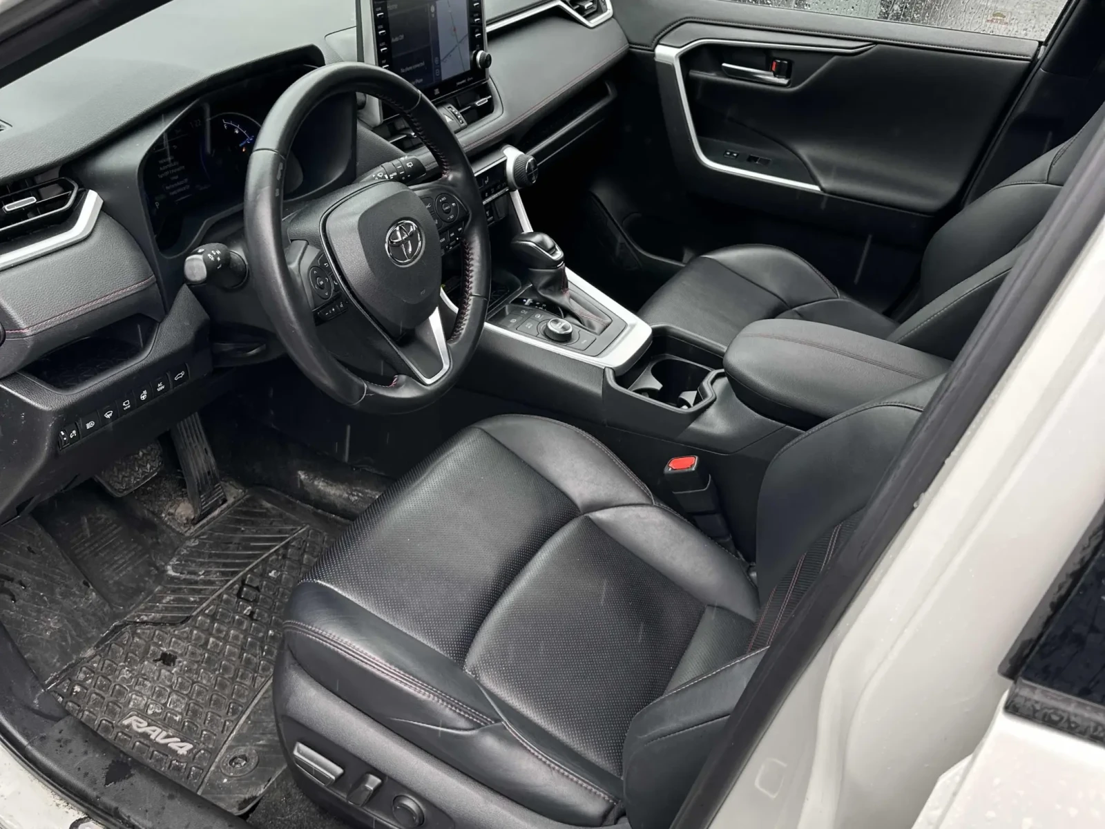 Toyota Rav4 XSE AWD * * CARFAX * * АВТО КРЕДИТ * * , снимка 7 - Автомобили и джипове - 54169637