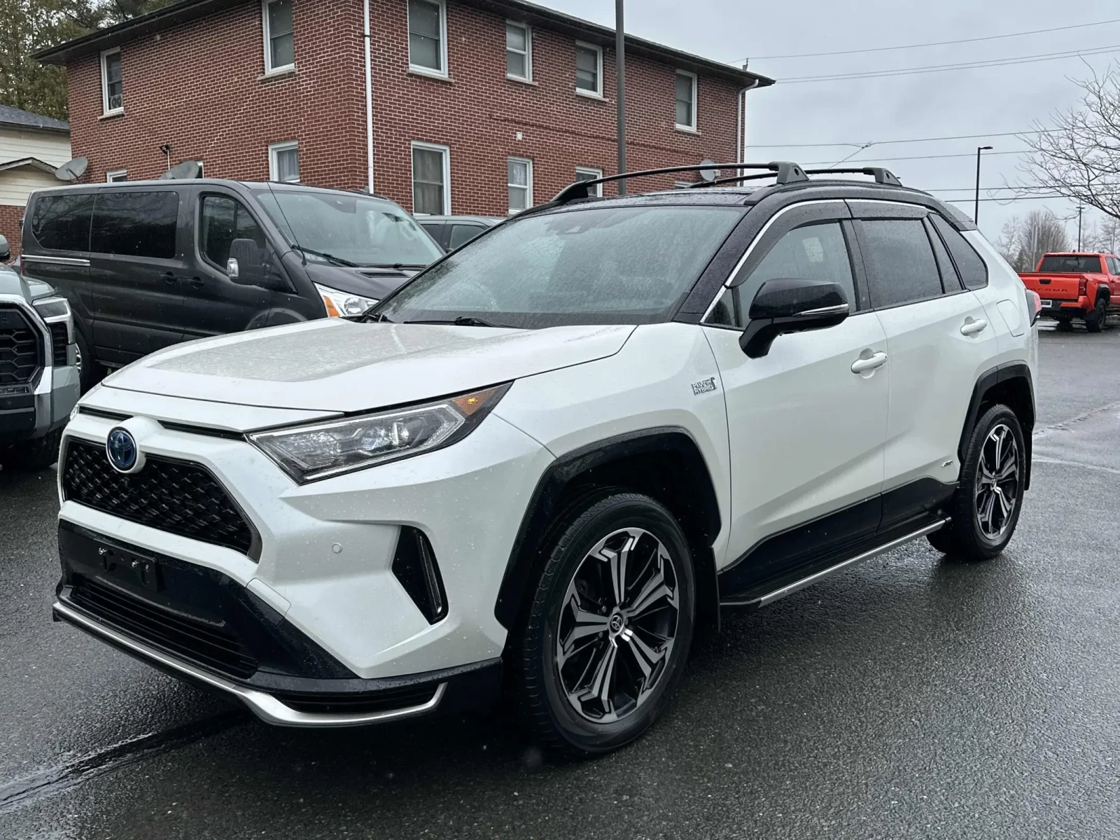 Toyota Rav4 XSE AWD * * CARFAX * * АВТО КРЕДИТ * *  | Auto.bg — изображение 1