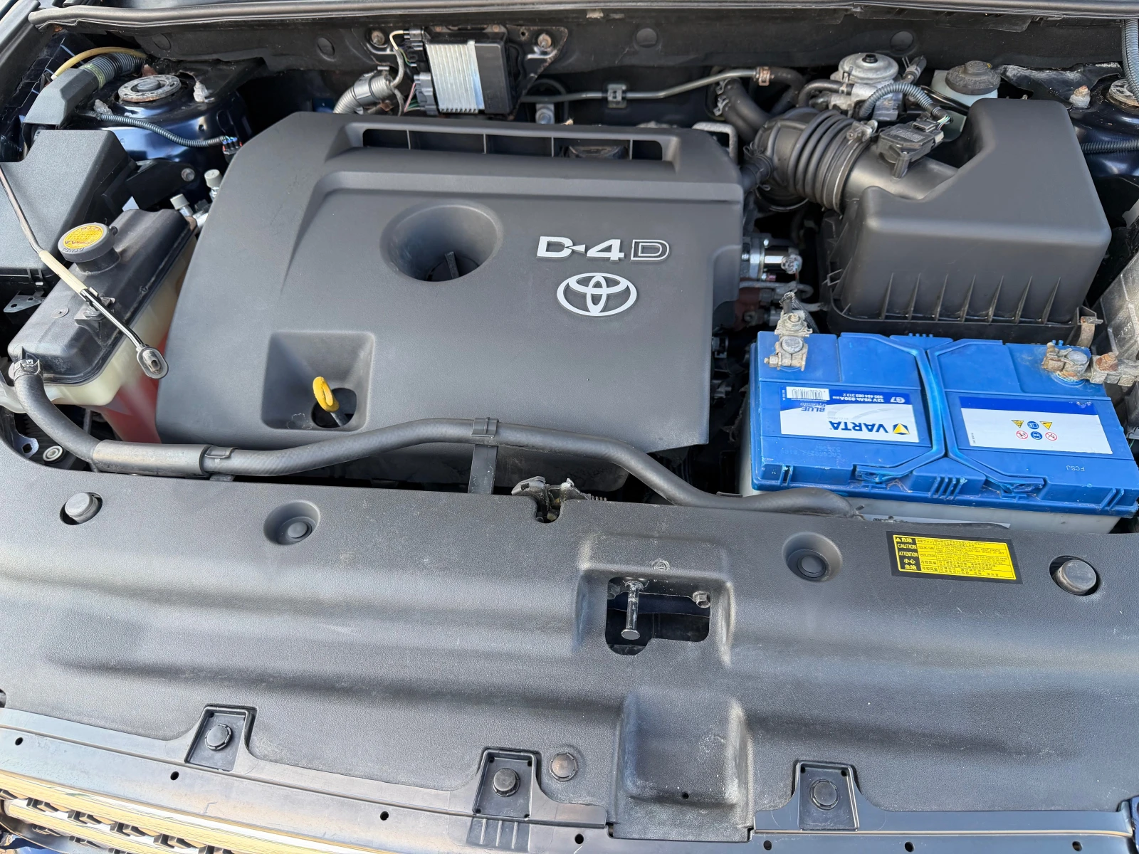 Toyota Rav4 2.2D4D/136p.s-Executive-Koja/4x4!!!, снимка 15 - Автомобили и джипове - 54323039