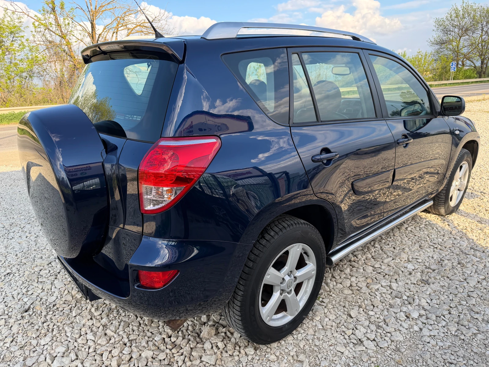 Toyota Rav4 2.2D4D/136p.s-Executive-Koja/4x4!!!, снимка 3 - Автомобили и джипове - 54323039
