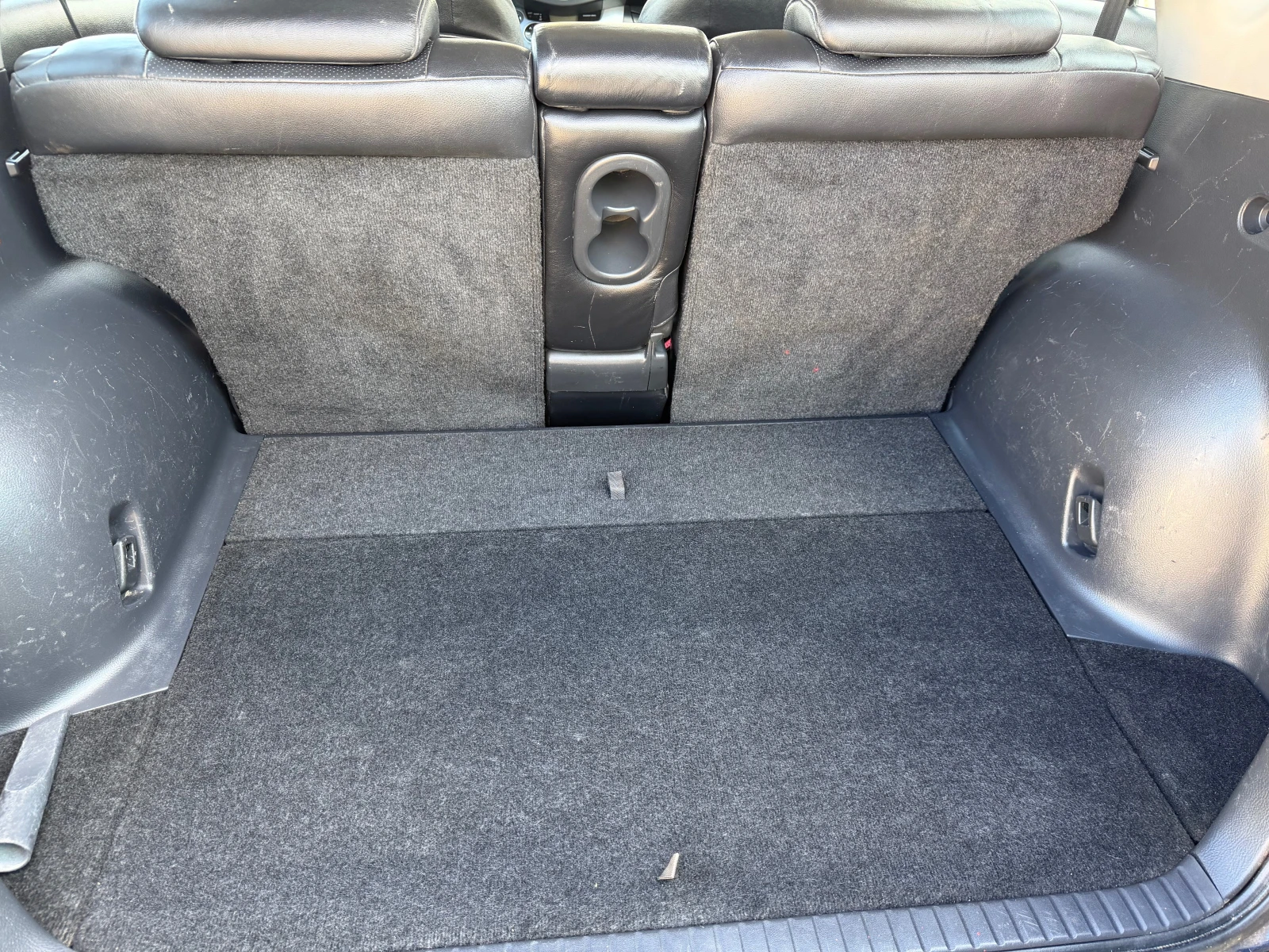 Toyota Rav4 2.2D4D/136p.s-Executive-Koja/4x4!!!, снимка 14 - Автомобили и джипове - 54323039