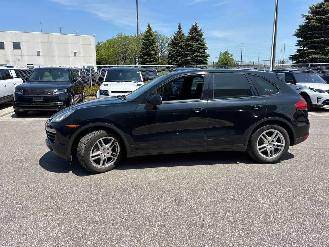 Porsche Cayenne * Diesel * CARFAX * ЦЕНА ДО БГ, снимка 2 - Автомобили и джипове - 54794227