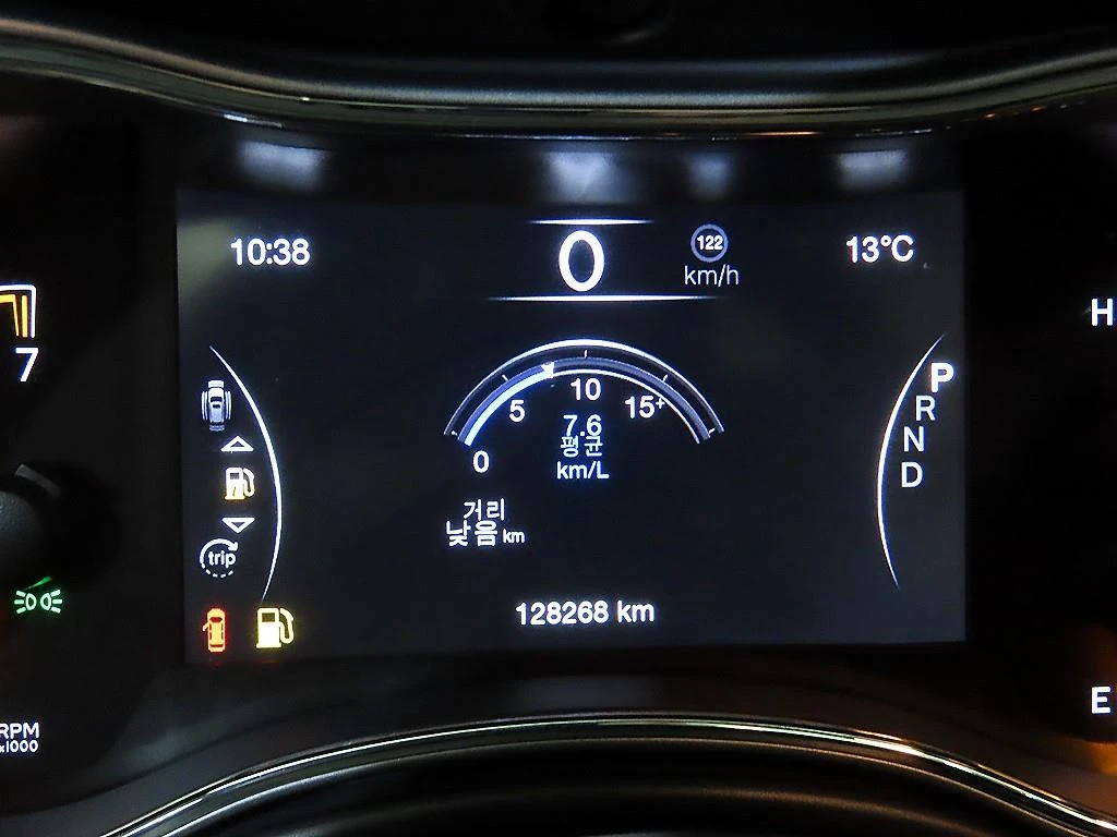 Jeep Grand cherokee 3.6 Overland, снимка 8 - Автомобили и джипове - 54799842