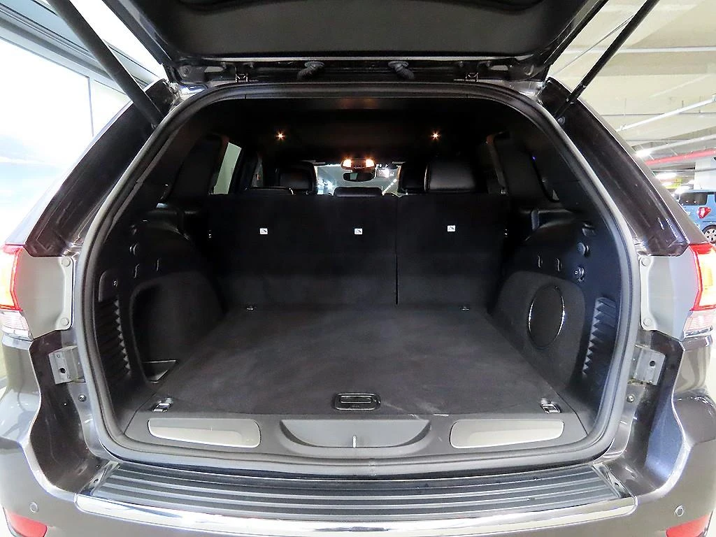 Jeep Grand cherokee 3.6 Overland, снимка 13 - Автомобили и джипове - 54799842