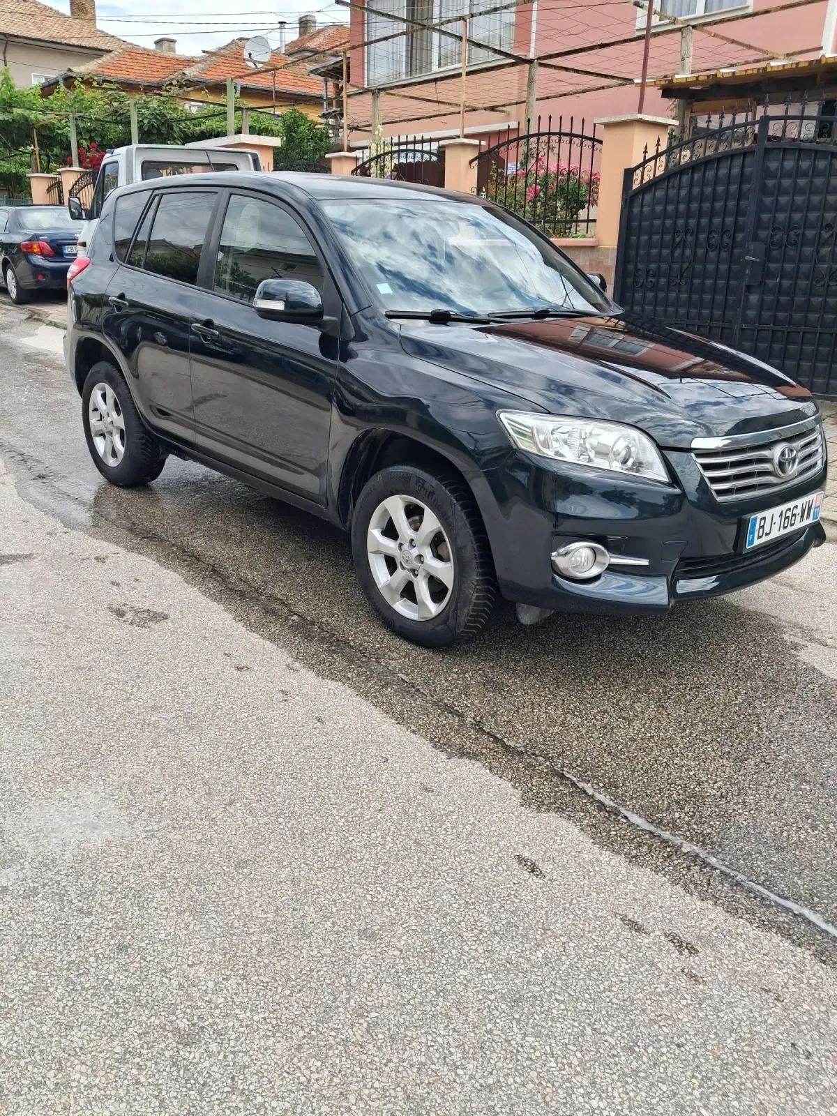 Toyota Rav4 2.2 D4D ШЕСТ СКРОСТИ, снимка 5 - Автомобили и джипове - 54808669