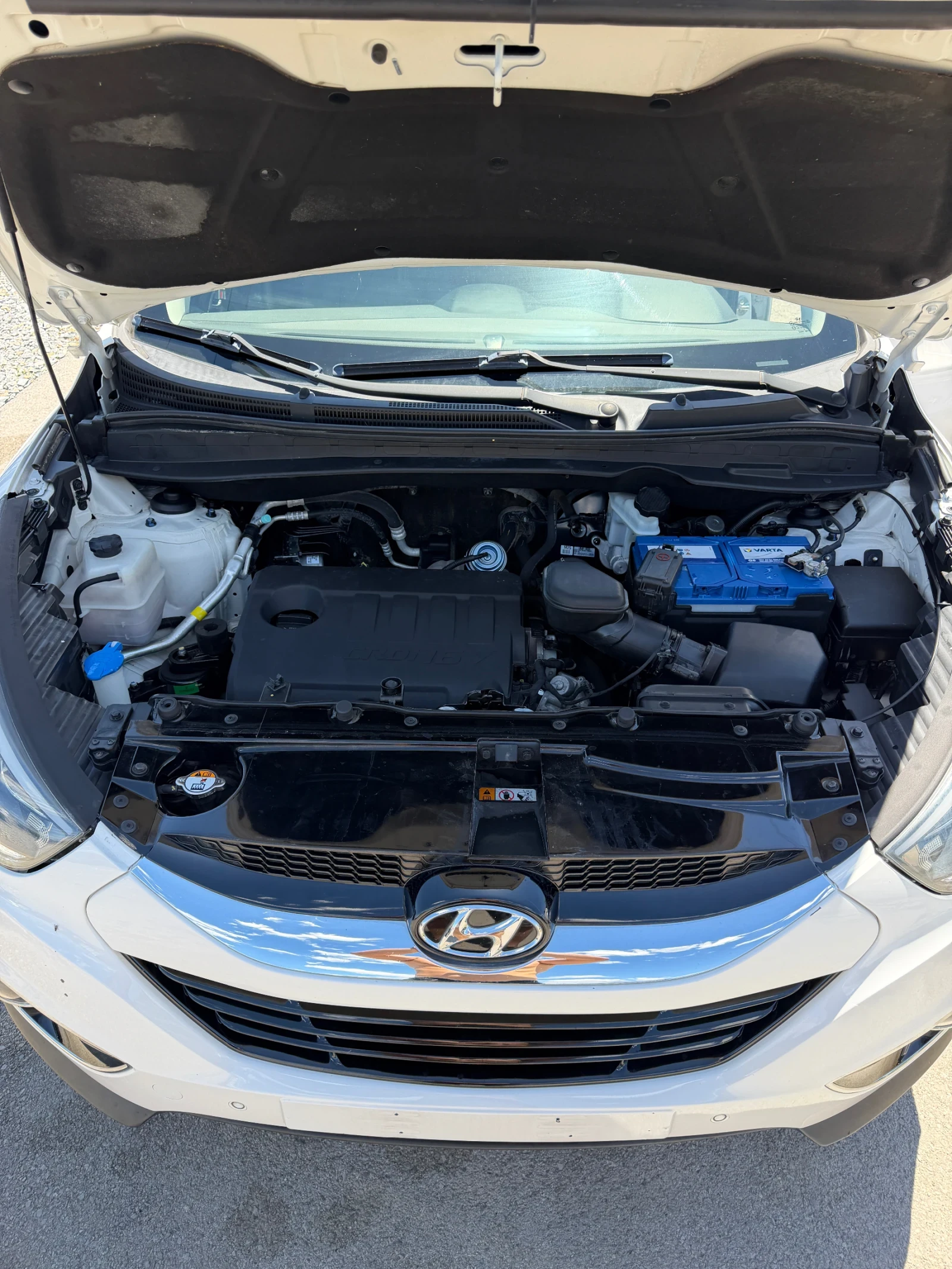 Hyundai IX35 Xpossible FACELIFT FULL, снимка 14 - Автомобили и джипове - 54920424