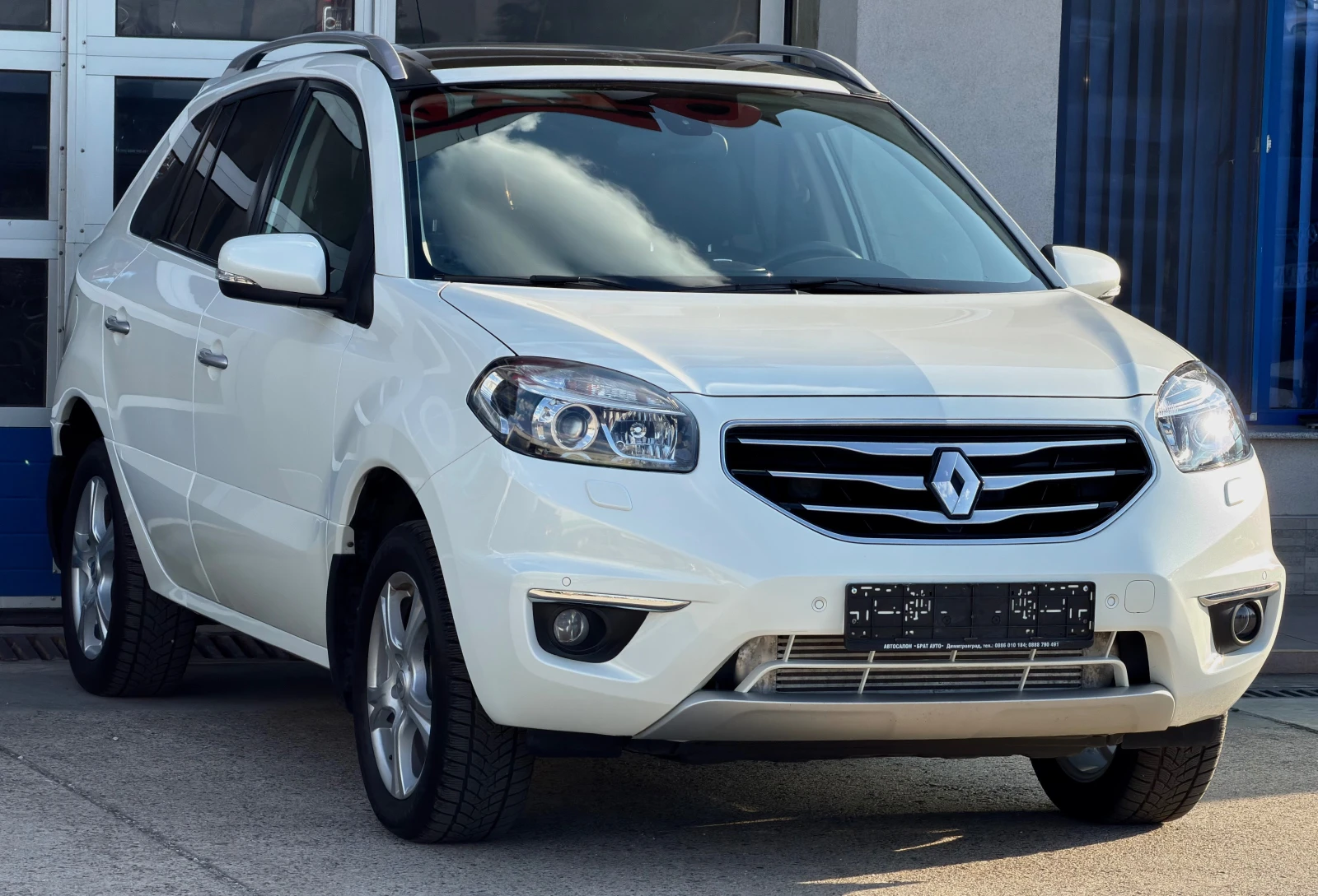 Renault Koleos 2.0D/PREMIUM/FACE-LIFT, снимка 3 - Автомобили и джипове - 55448936