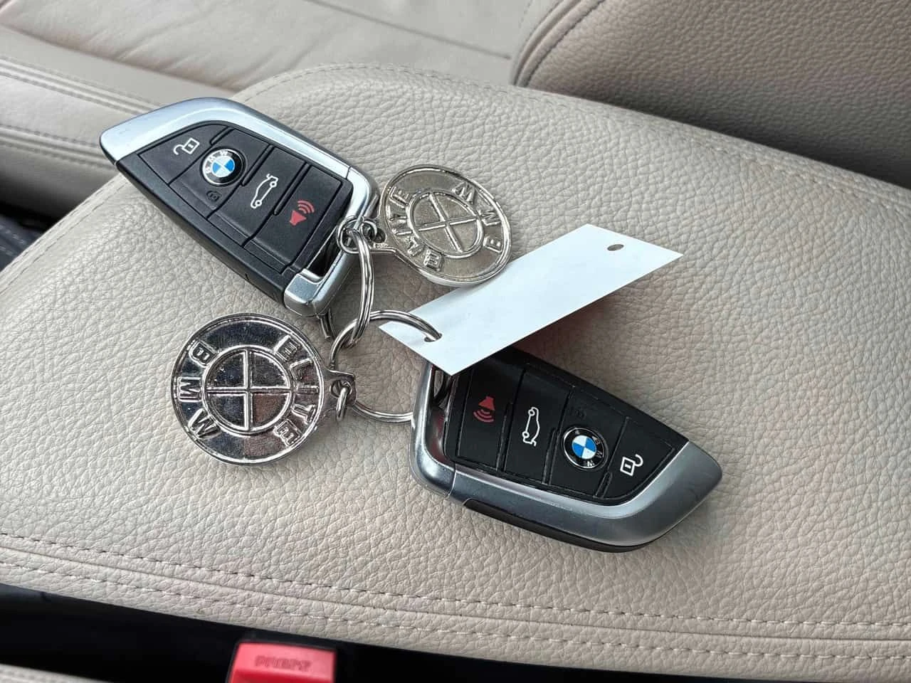 BMW X1 * xDrive28i * АВТОКРЕДИТ БЕЗ ПЪРВОНАЧАЛНА ВНОСКА* , снимка 10 - Автомобили и джипове - 55471470
