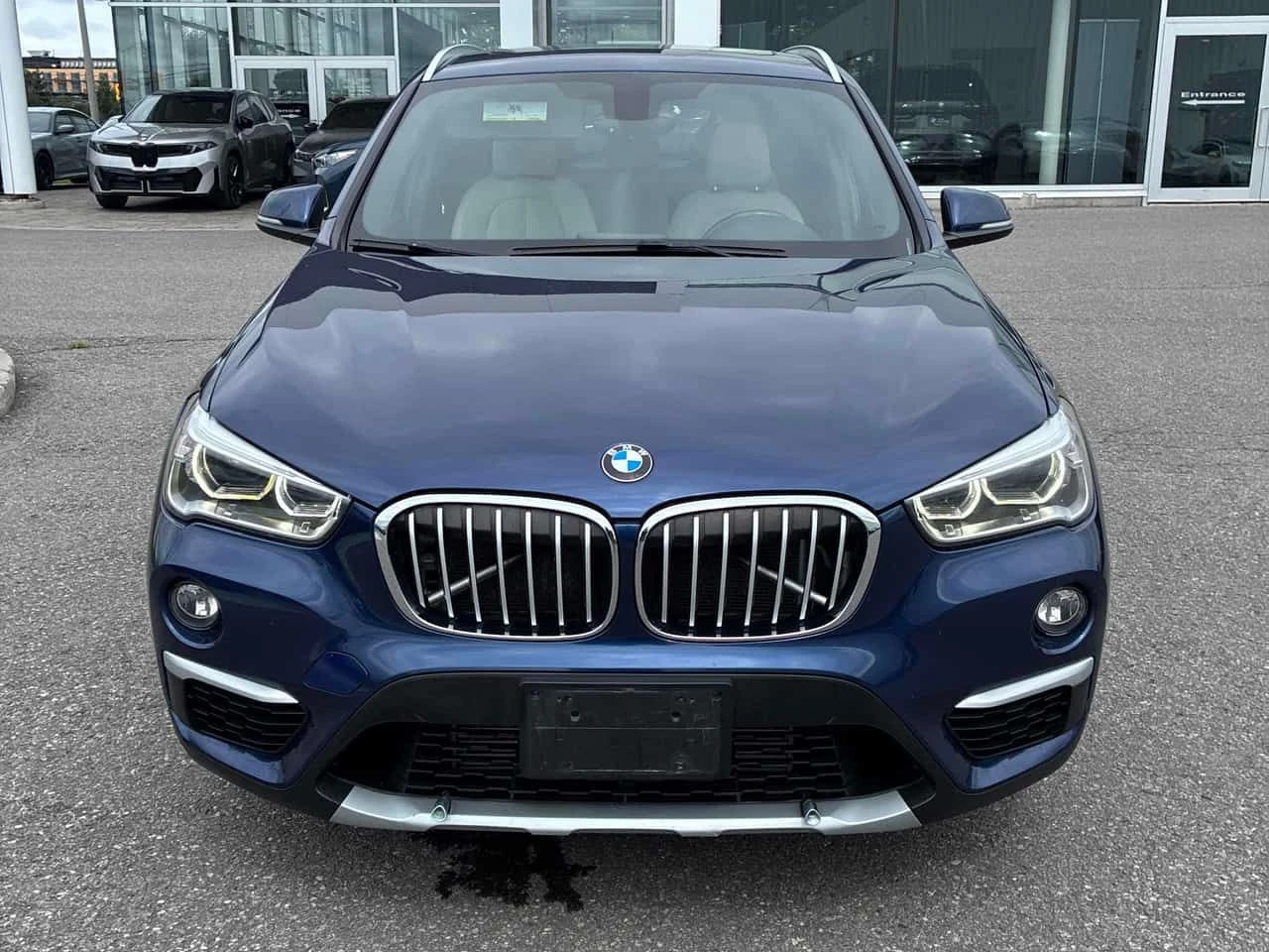 BMW X1 * xDrive28i * АВТОКРЕДИТ БЕЗ ПЪРВОНАЧАЛНА ВНОСКА* , снимка 6 - Автомобили и джипове - 55471470