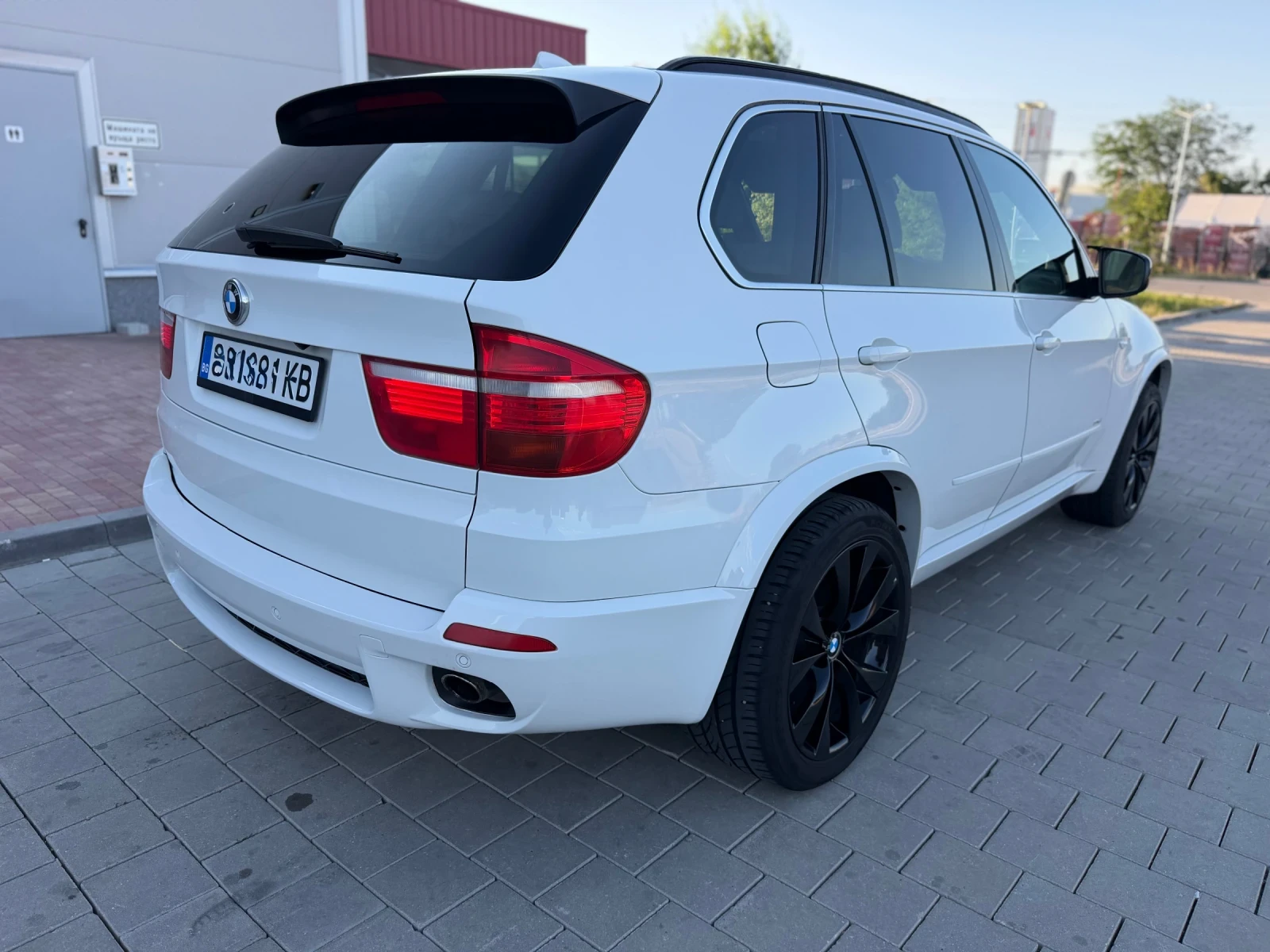BMW X5 3.0D 286HP M-paket/Soft Close/Keyless/HeadUP/Pano/, снимка 4 - Автомобили и джипове - 55508655